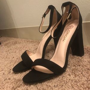 Fashion Nova black heels